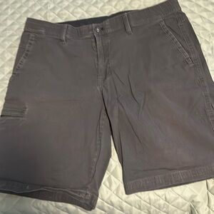 Men’s stretchy shorts